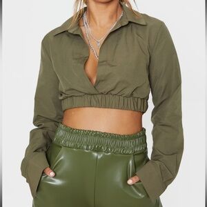 Cropped long sleeve top